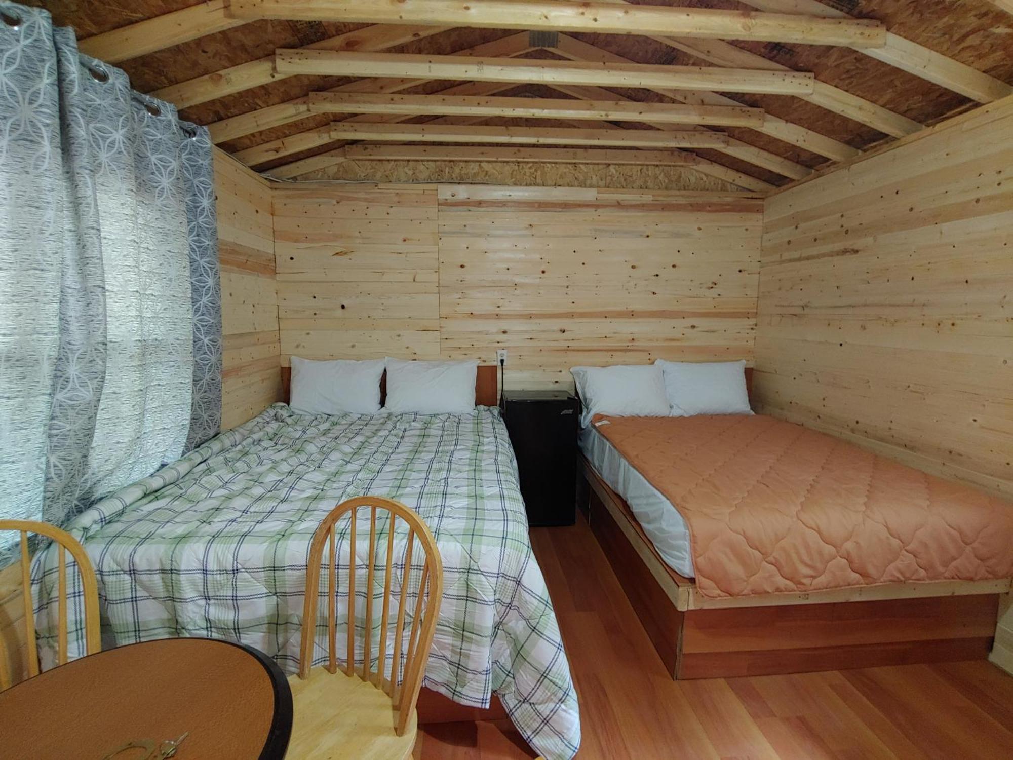 Oakhill Pines Campground บริดจ์วอเตอร์ ภายนอก รูปภาพ