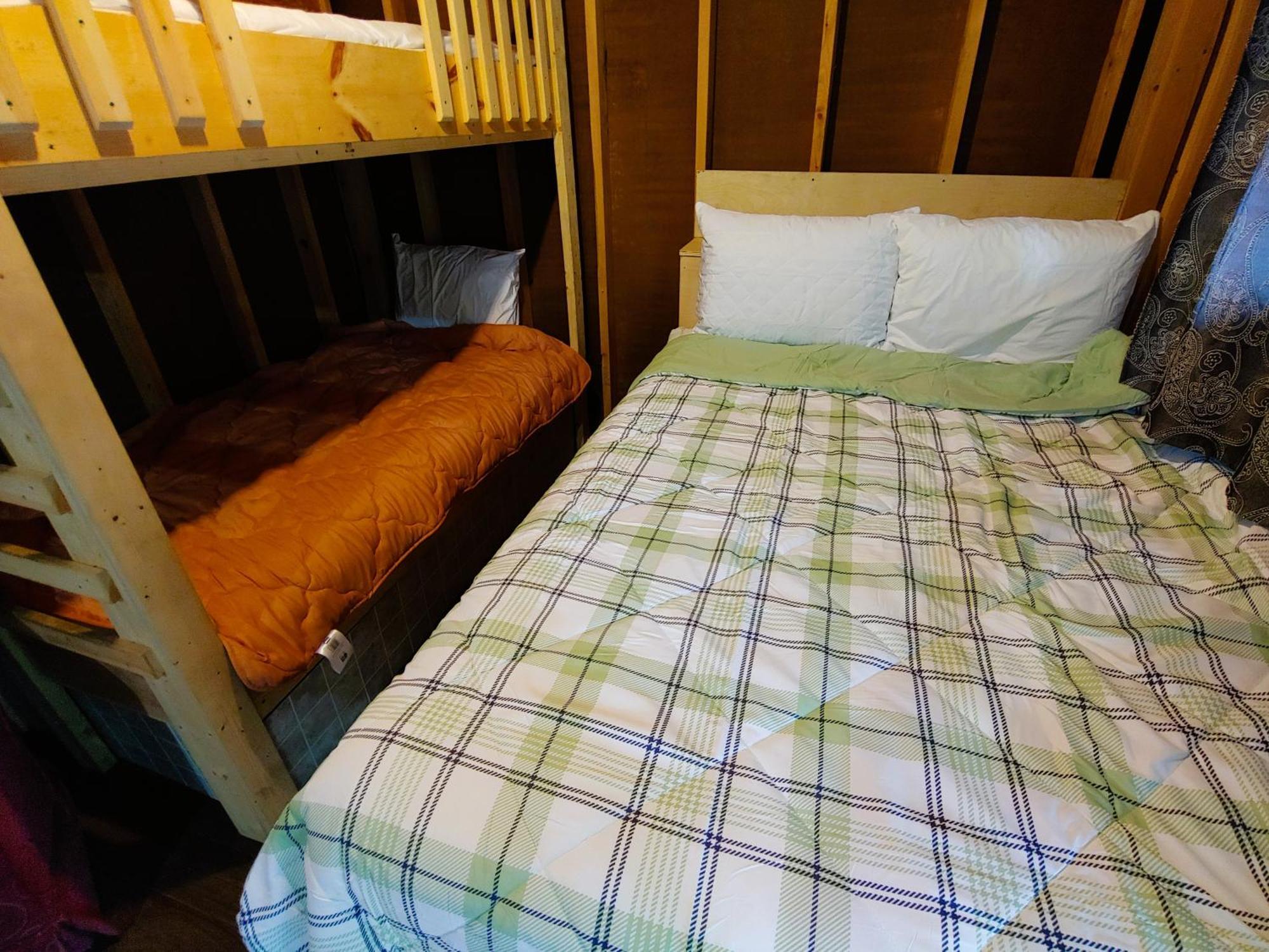 Oakhill Pines Campground บริดจ์วอเตอร์ ภายนอก รูปภาพ