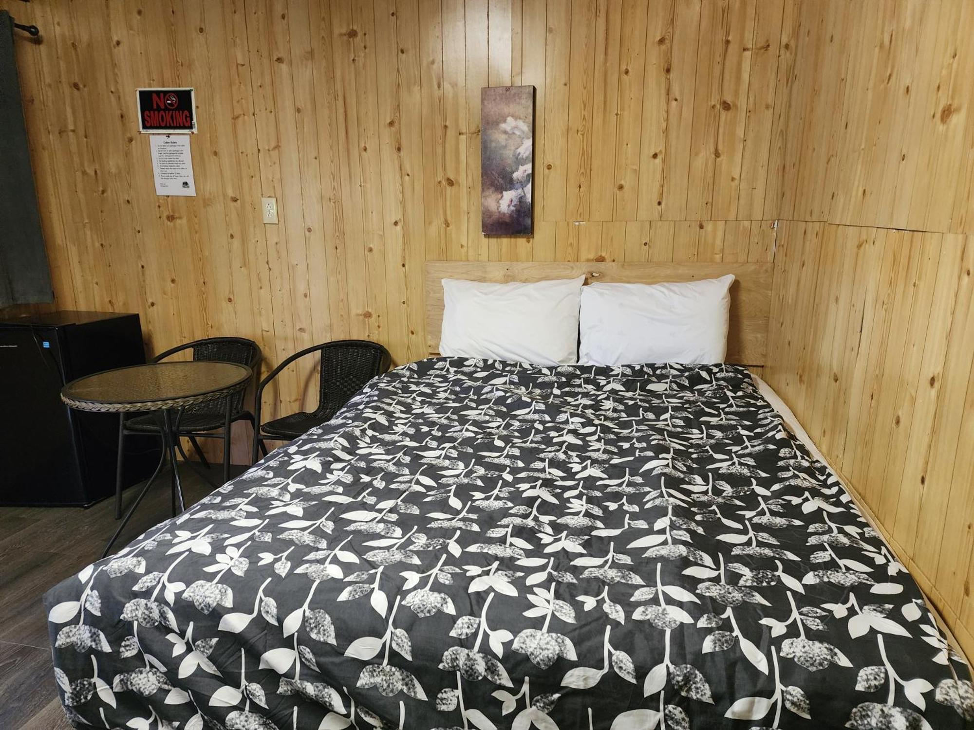 Oakhill Pines Campground บริดจ์วอเตอร์ ภายนอก รูปภาพ